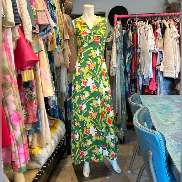 1970s Spring Green Floral - Picture 5 of 14